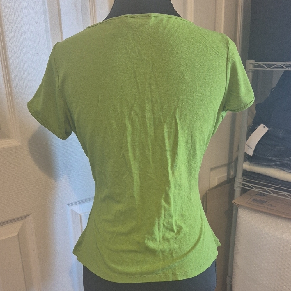 Scoop Neck Short Sleeve Tee - Green - Picture 3 of 4